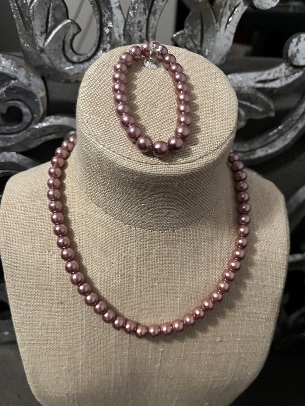 Classic Mauve Pearl Necklace and Bracelet Set - Elegant Women's Jewelry